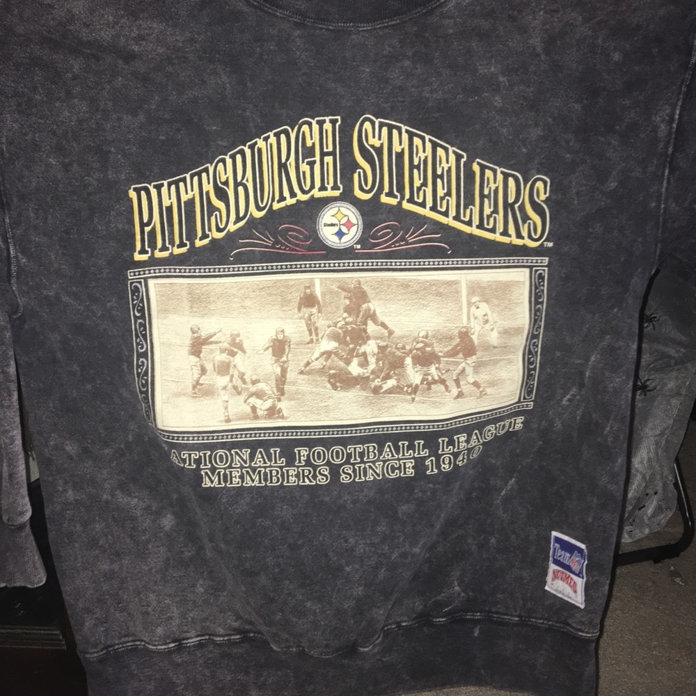 Vintage Pittsburgh Steelers pull over